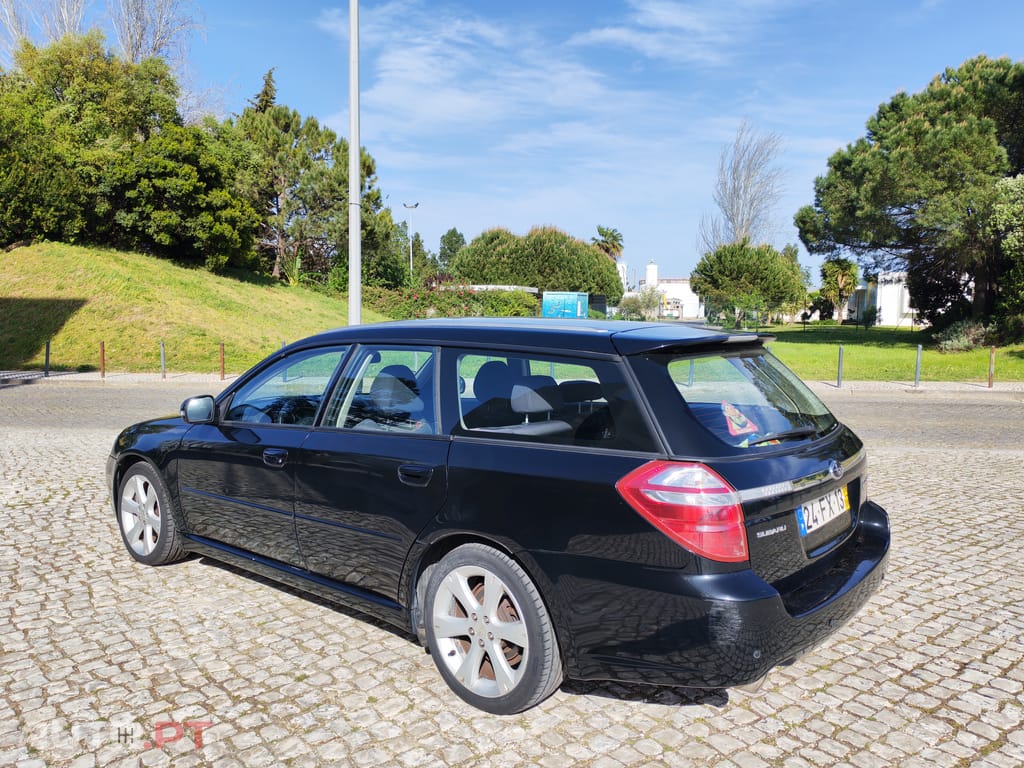 Subaru Legacy Station Wagon Bi Fuel 2.0R