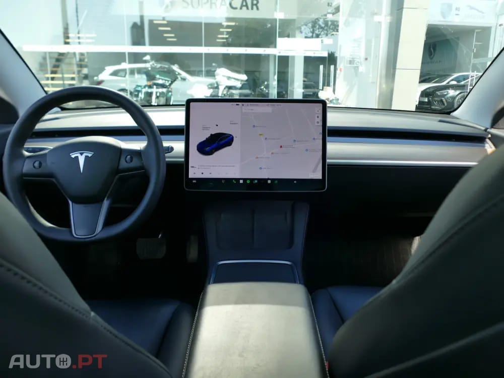 Tesla Model 3 Tração Traseira