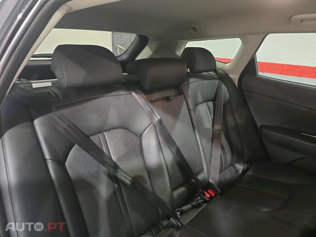 Kia Optima 2.0 CVVT PHEV