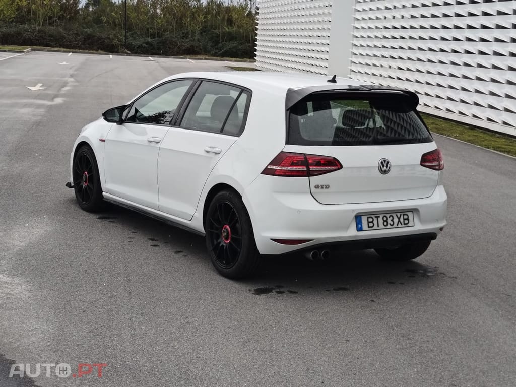 Volkswagen Golf 2.0 TDi GTD