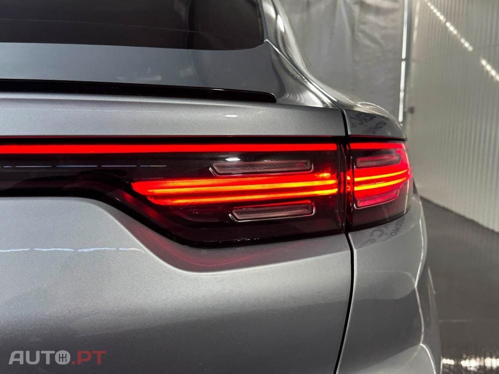 Porsche Cayenne E-Hybrid Platinum Edition