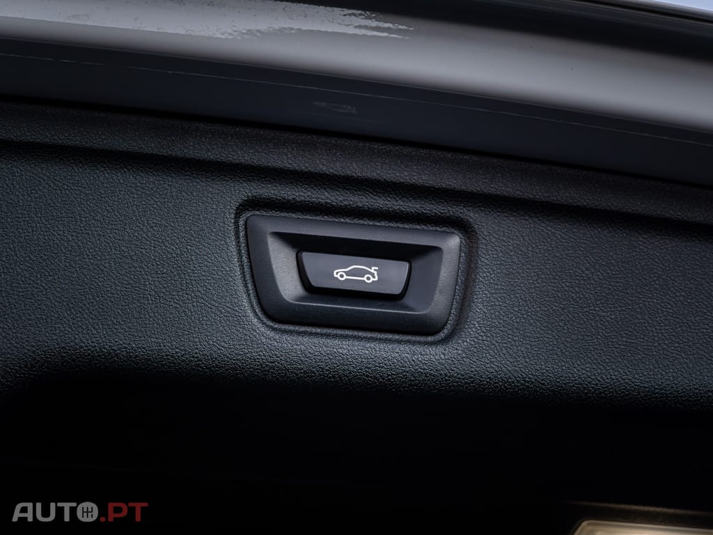 BMW 320 d Touring Pack M Auto