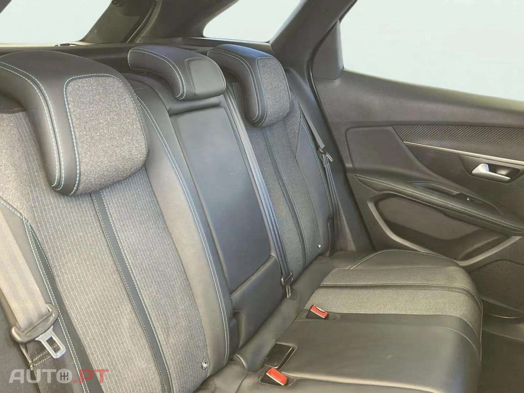 Peugeot 3008 1.2 PureTech Allure Pack