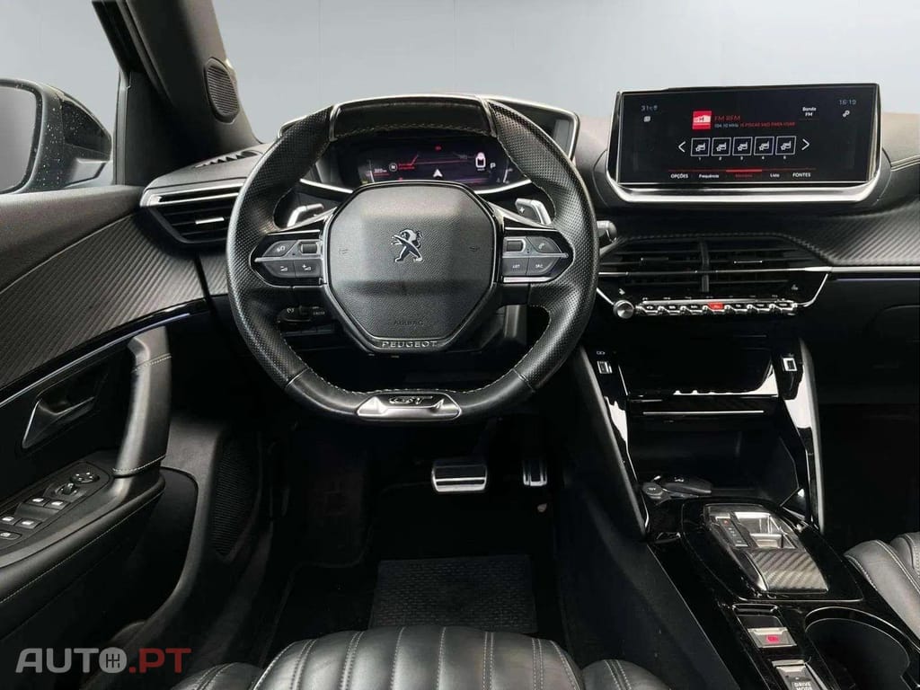 Peugeot 2008 GTLINE 1.5 BlueHdi EAT8