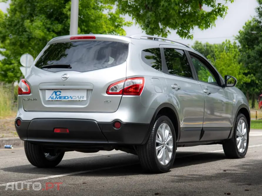 Nissan Qashqai +2 2.0 DCi PREMIUM Sport