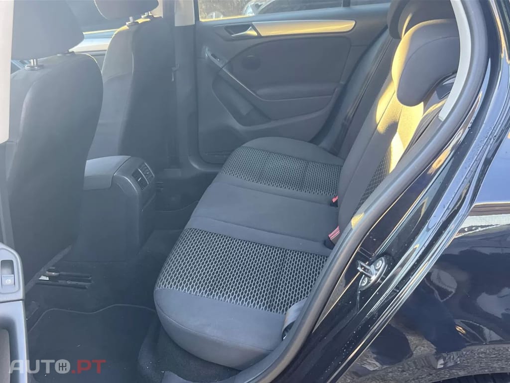 Volkswagen Golf 1.2 TSi Confortline BlueMotion