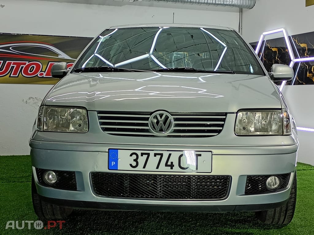 Volkswagen Polo 1.4 TDi Confortline ABS