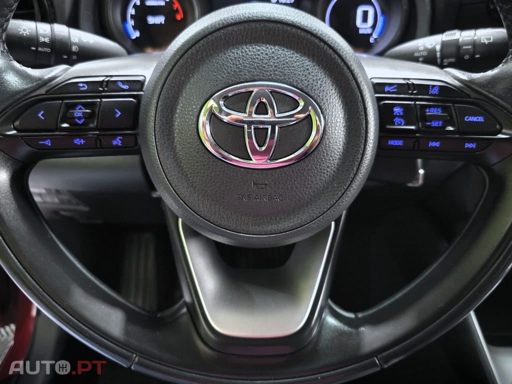 Toyota Yaris 1.0 VVT-i Exclusive