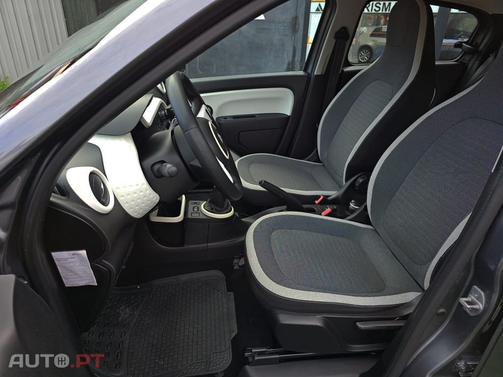 Renault Twingo 1.0 SCe Night&Day