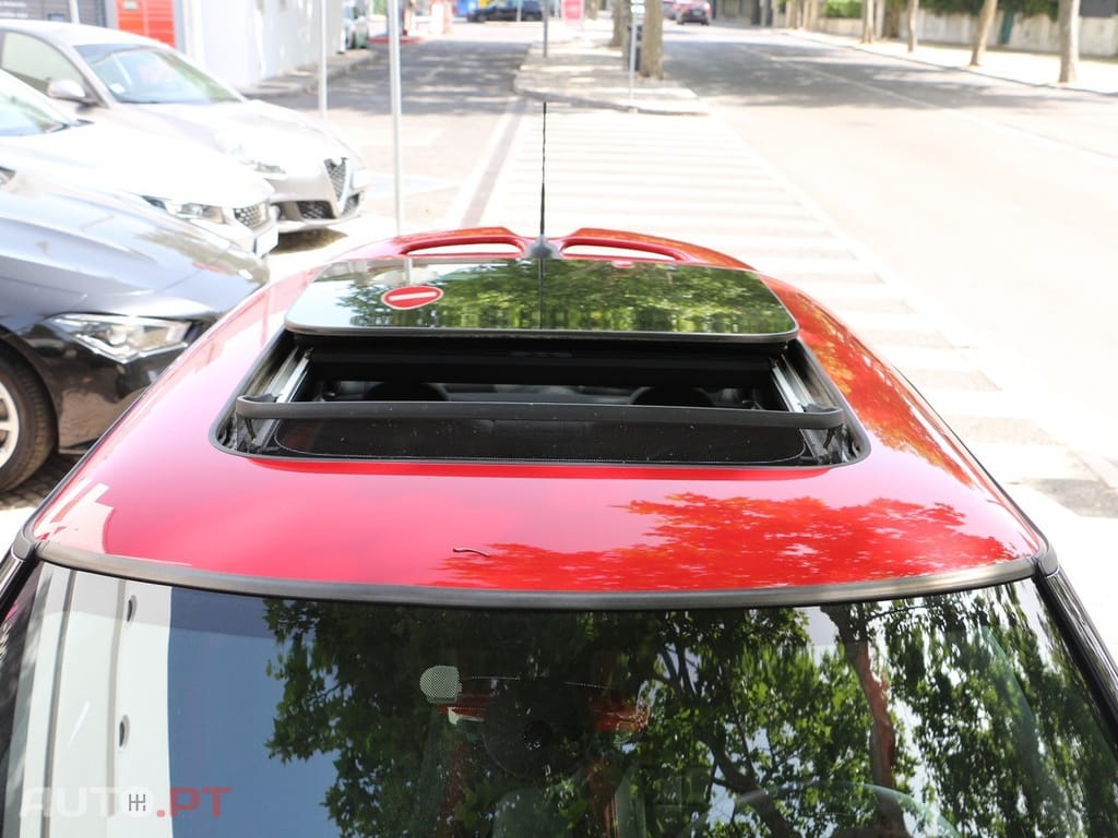 MINI Cooper Cooper S Auto Desportiva