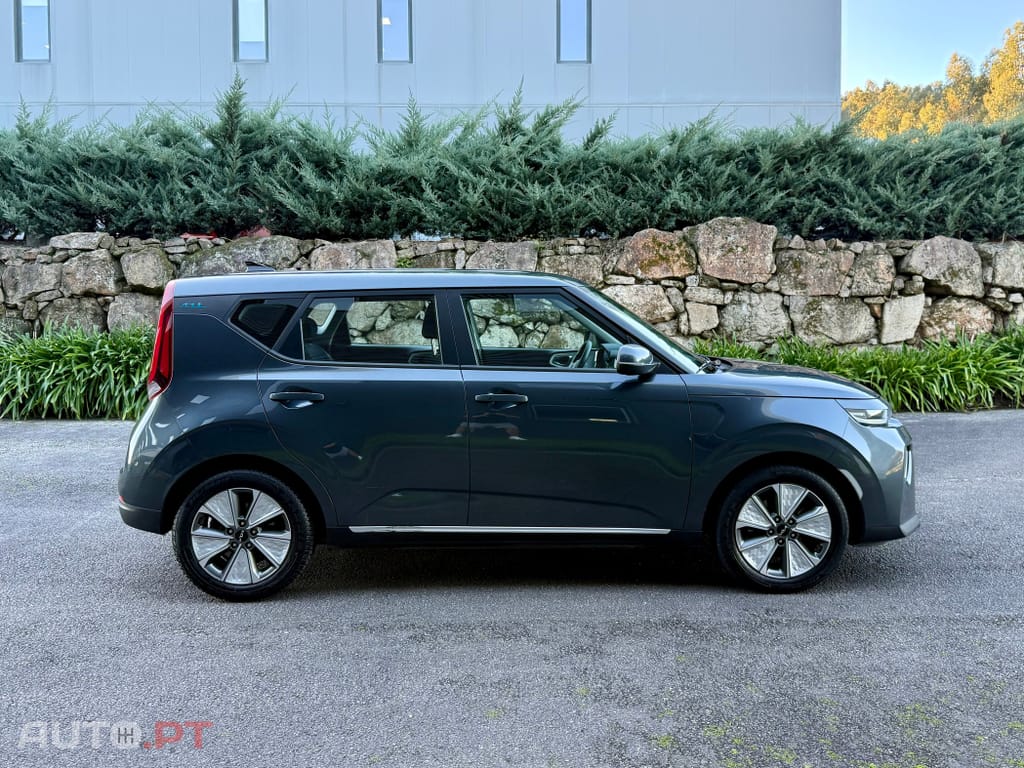 Kia Soul 64kWh