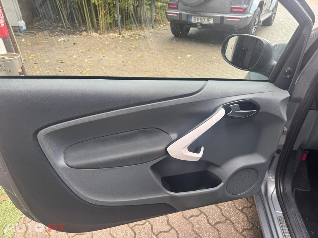 Ford KA 1.3 TDCi Titanium