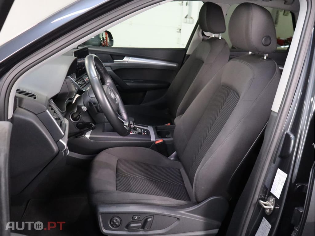 Audi Q5 50 TFSIe quattro S tronic Advance 
