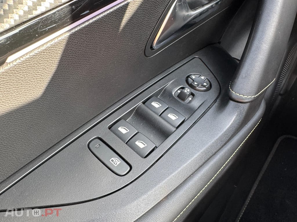 Peugeot 2008 GT 1.2 PureTec 130 EAT8