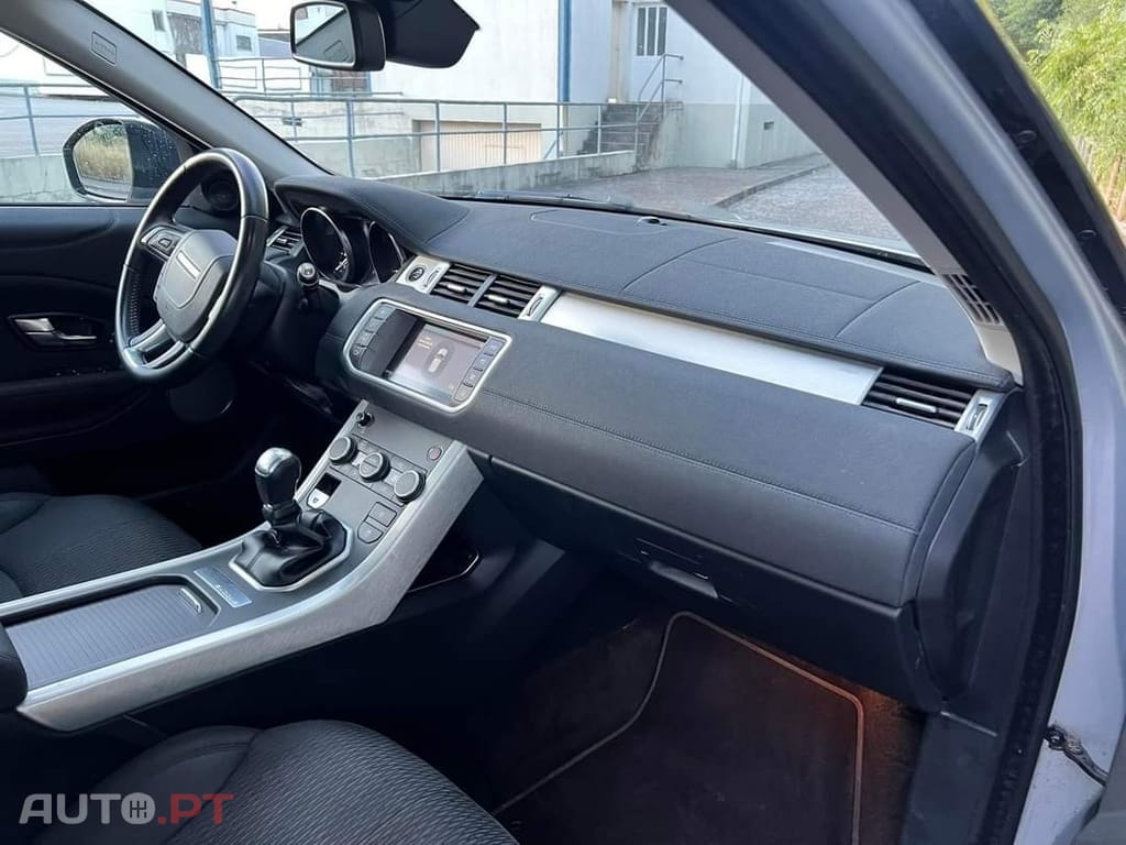 Land Rover Evoque 2.0 TD4 Pure