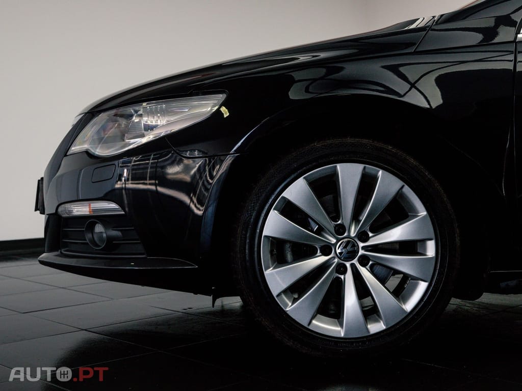 Volkswagen Passat CC 2.0 TDi