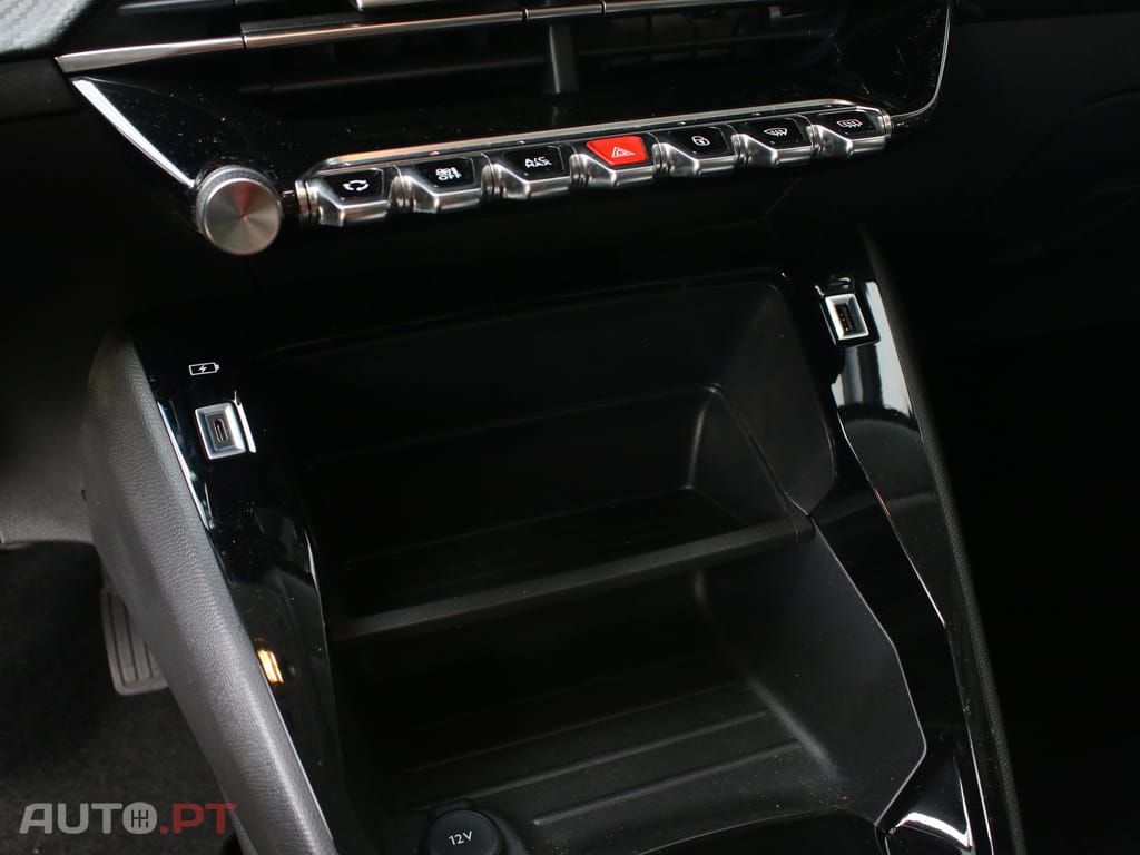 Peugeot E-208 50 kWh Active Pack