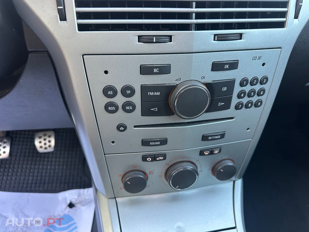 Opel Astra GTC 1.3 CDTi