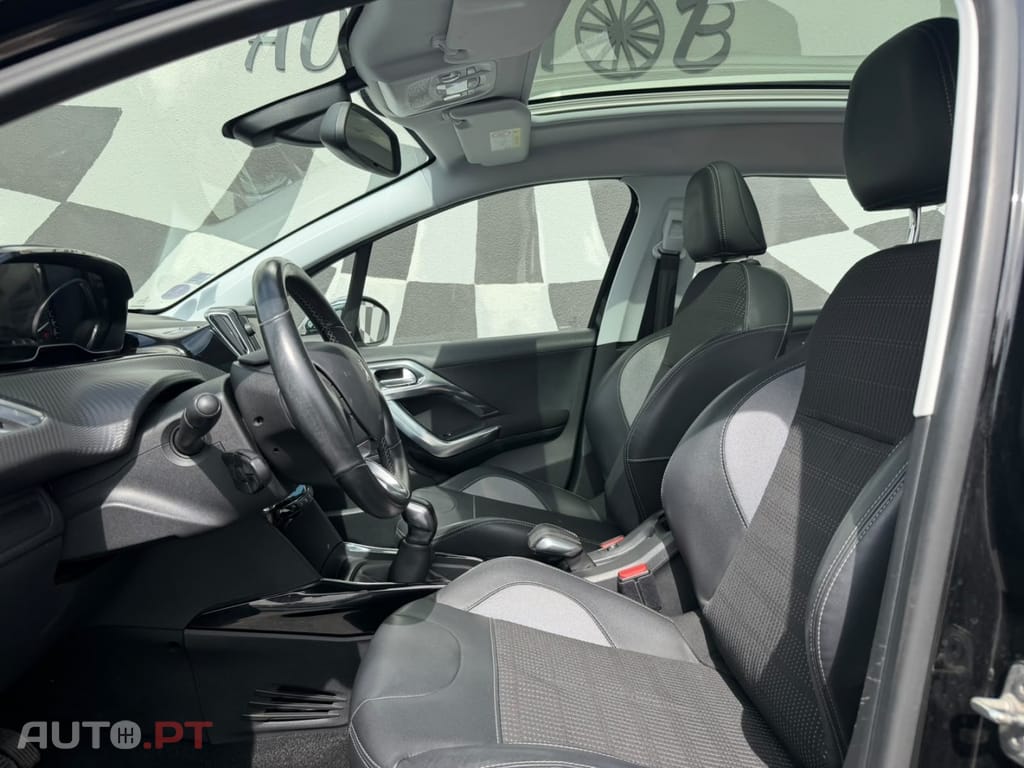 Peugeot 2008 PureTech 110 Stop&Start Style