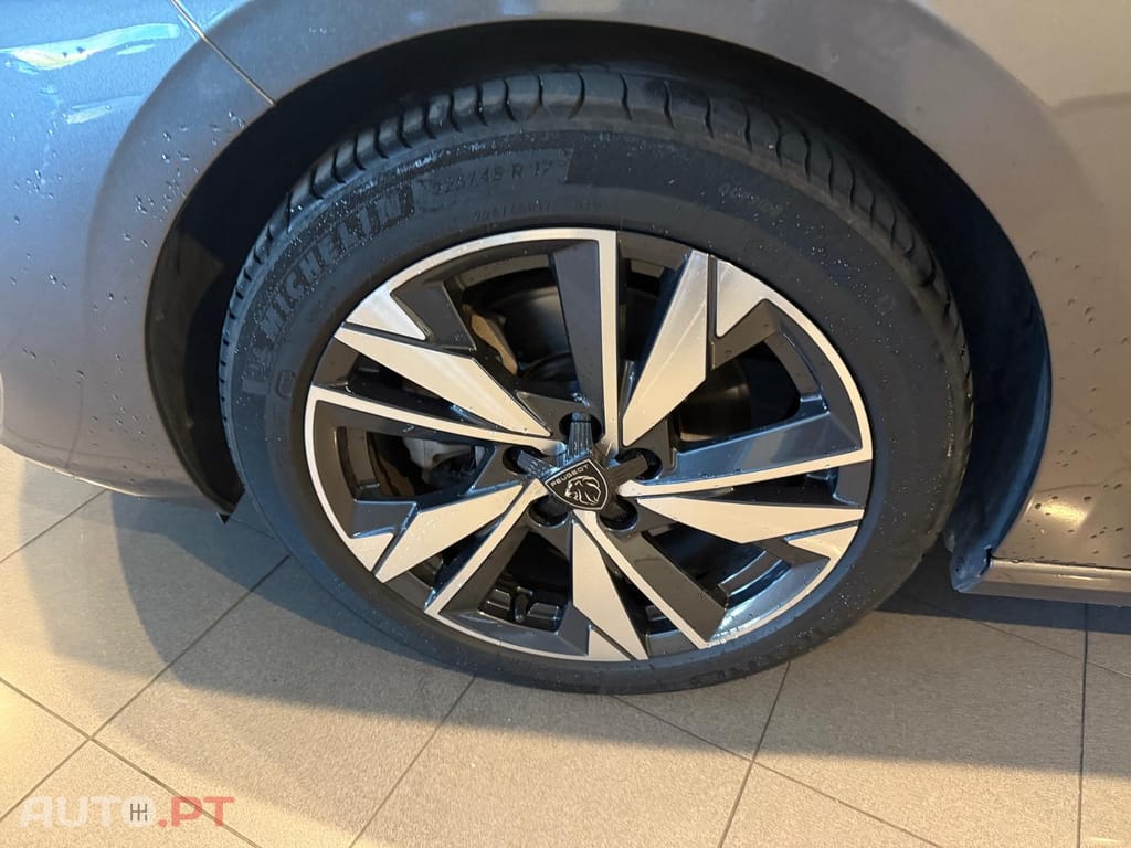 Peugeot 308 1.5 BlueHDi Allure