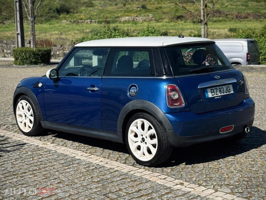 MINI Cooper D