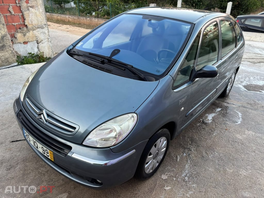 Citroën Xsara Picasso 1.6 HDi Airdream Exclusive — fotografia 7