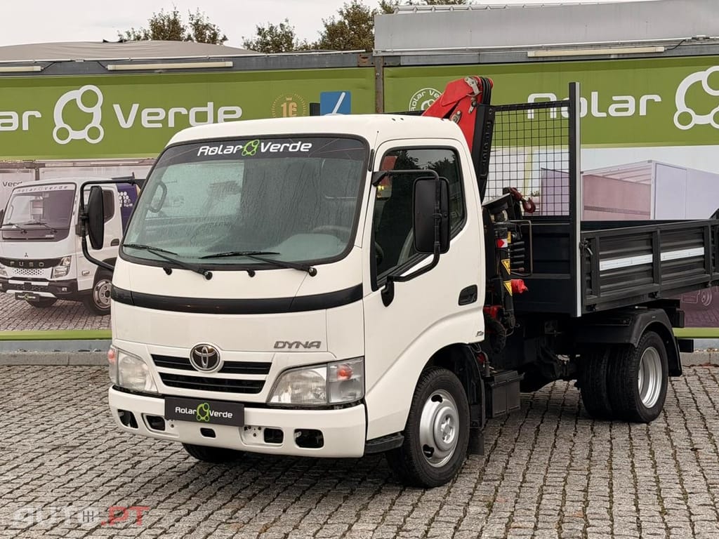 Toyota Dyna GRUA + BASCULA