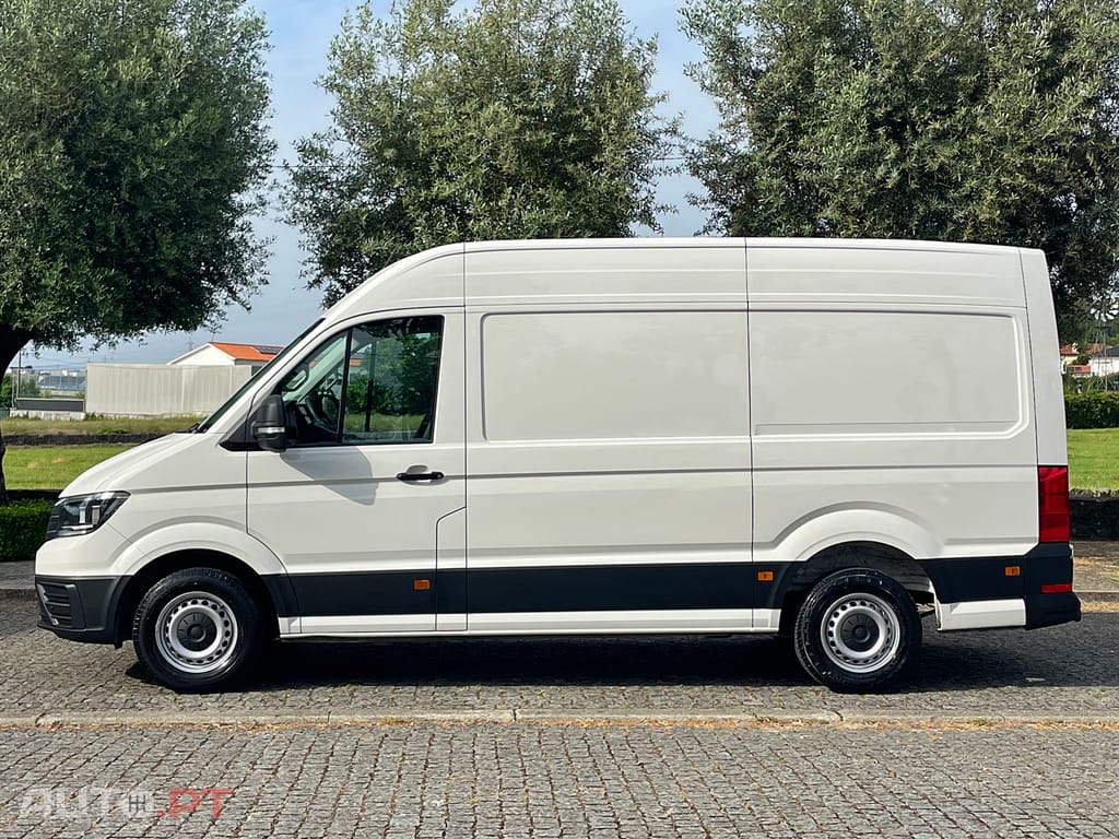 Volkswagen Crafter 2.0 TDI L3H3 IVA Dedutível