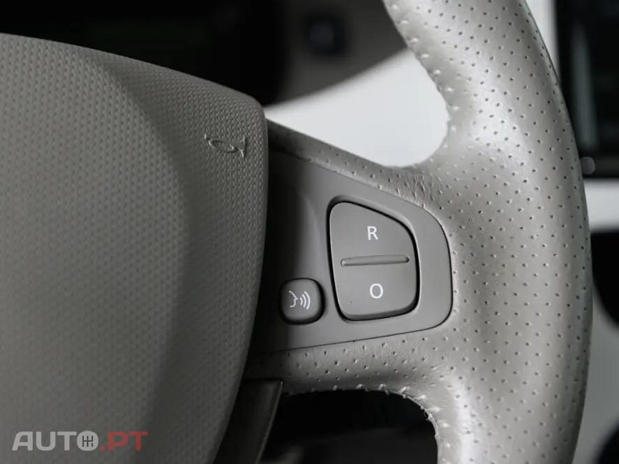 Renault Zoe (c/ Bateria) 41 kwh Intens