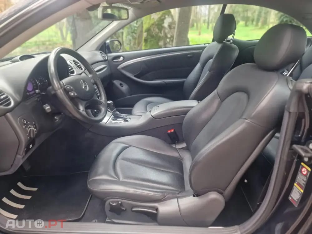 Mercedes-Benz CLK 240 Outro
