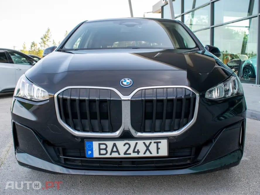 BMW 225