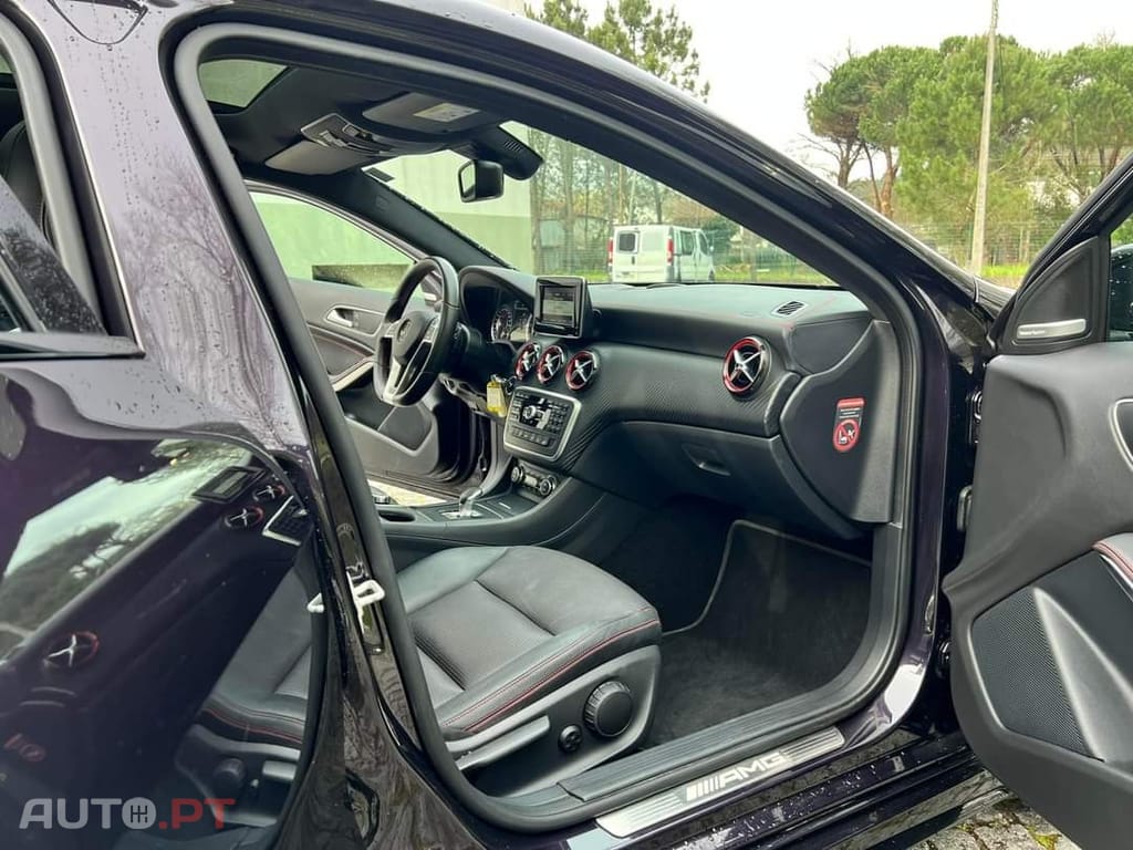 Mercedes-Benz A 45 AMG 4-Matic