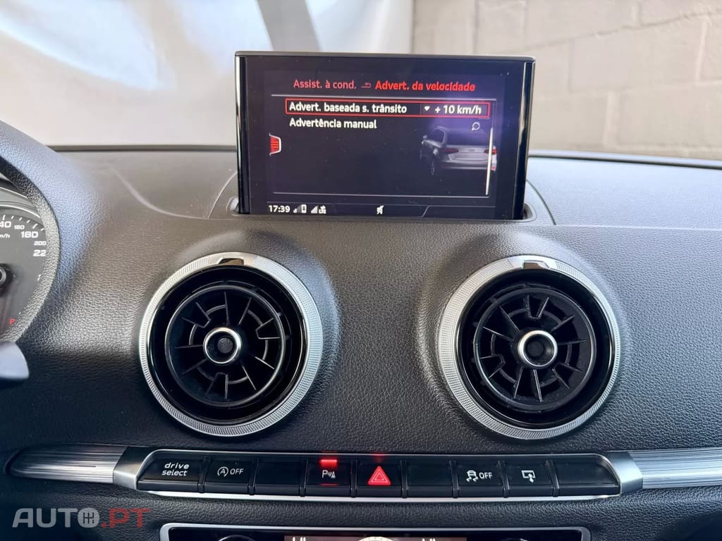 Audi A3 Sportback 2.0 TDI S tronic S line Sport Pack