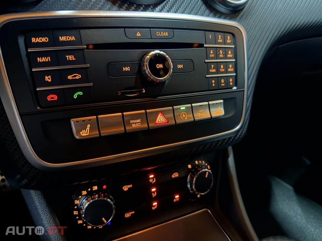 Mercedes-Benz A 200 AMG Line