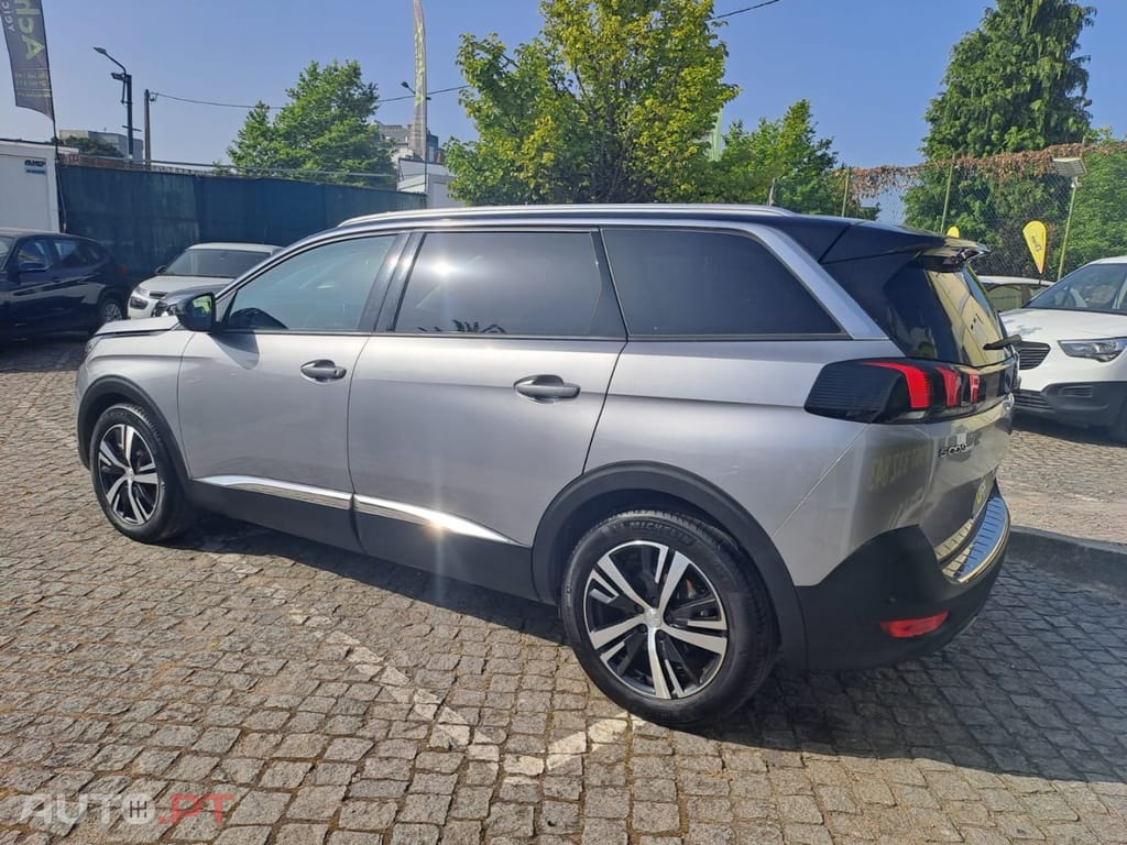 Peugeot 5008 1.5 BlueHDi Allure Pack EAT8