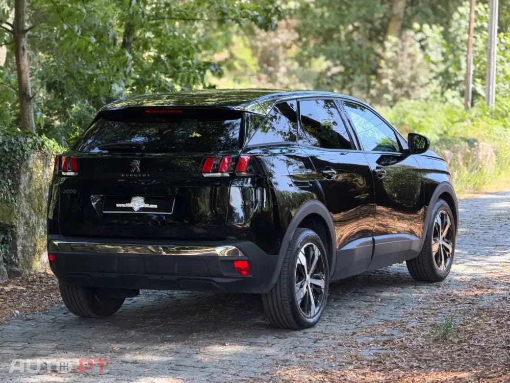 Peugeot 3008 1.2 PureTech Allure Pack EAT8