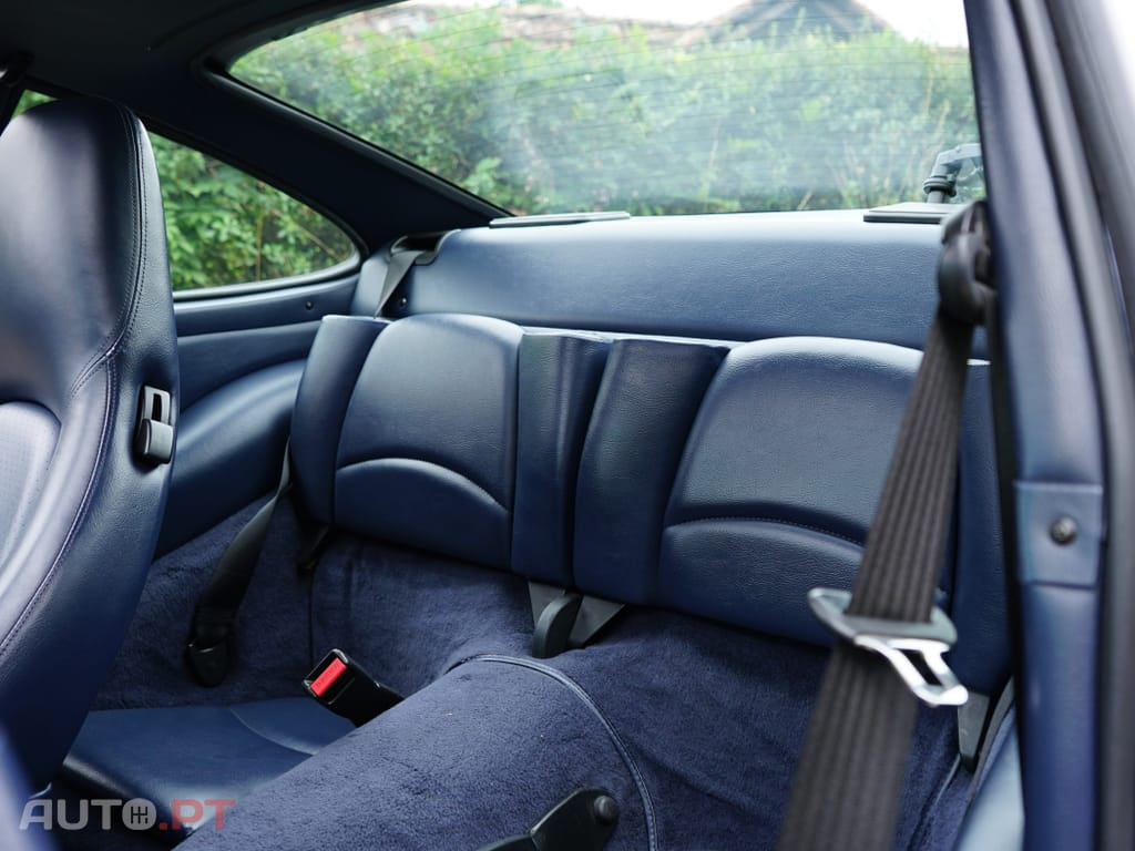 Porsche 911 993 Carrera 2