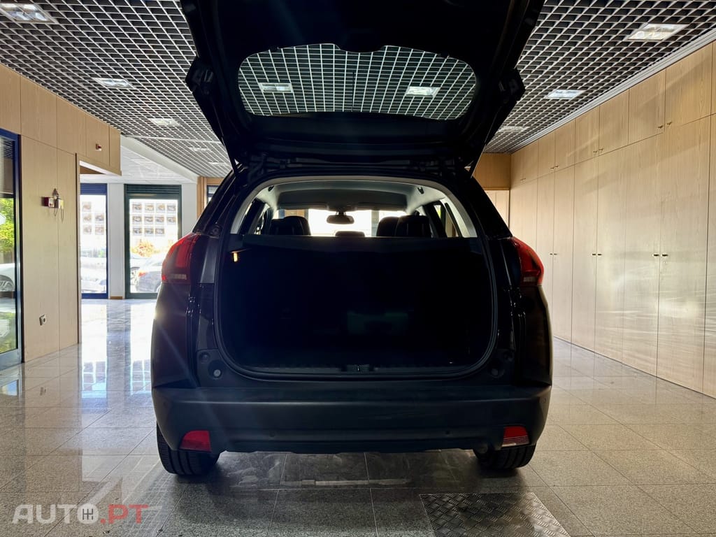 Peugeot 2008 1.2 PureTech Style