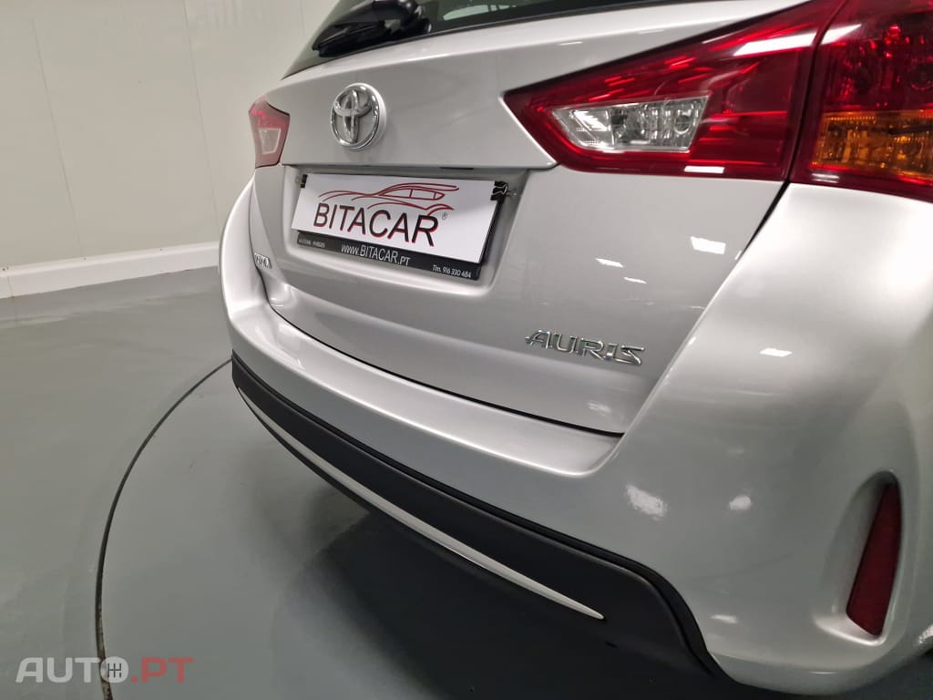 Toyota Auris Touring Sports 1.4 D-4D Active+AC