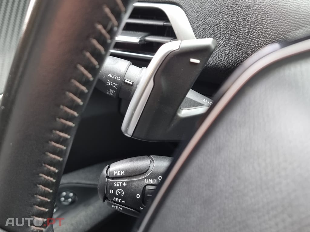 Peugeot 5008 1.5 BlueHDi Allure EAT8