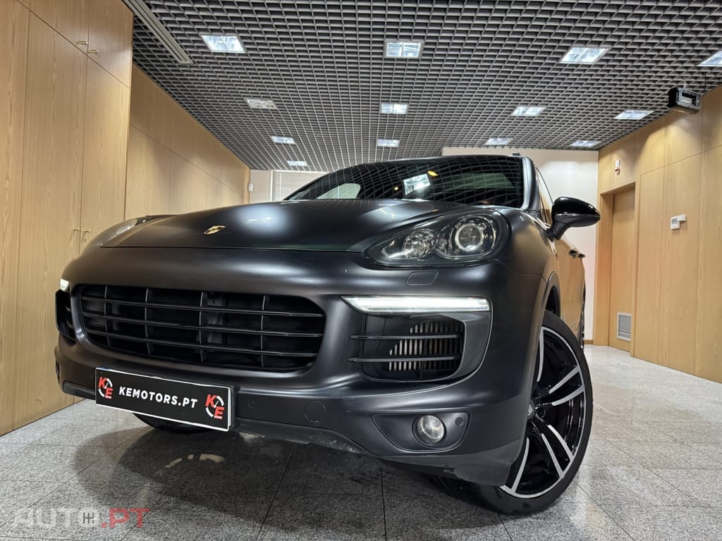 Porsche Cayenne Platinum Edition