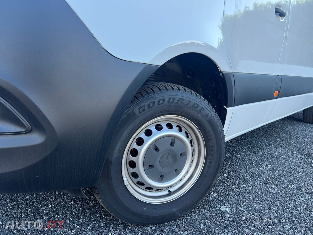 Mercedes-Benz Sprinter 317 CDI/43