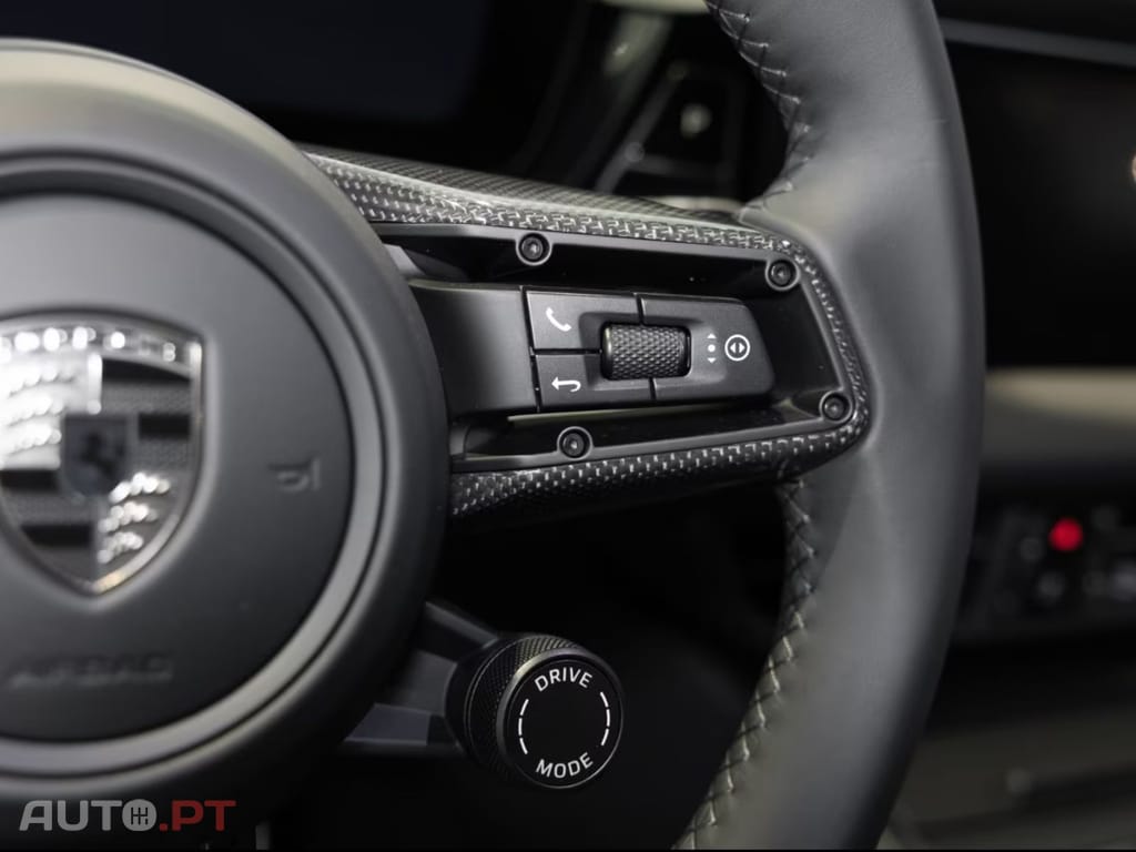 Porsche Macan Turbo  I.V.A DEDUTÍVEL