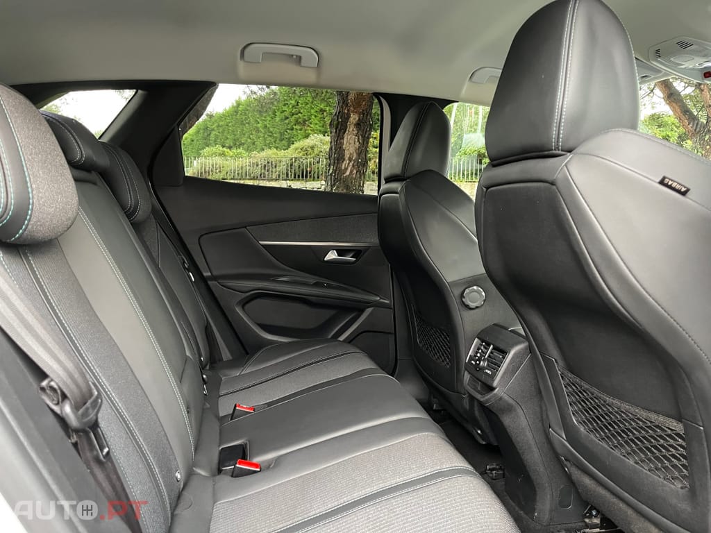 Peugeot 3008 Cx Automatica ( 8 Velocidades )