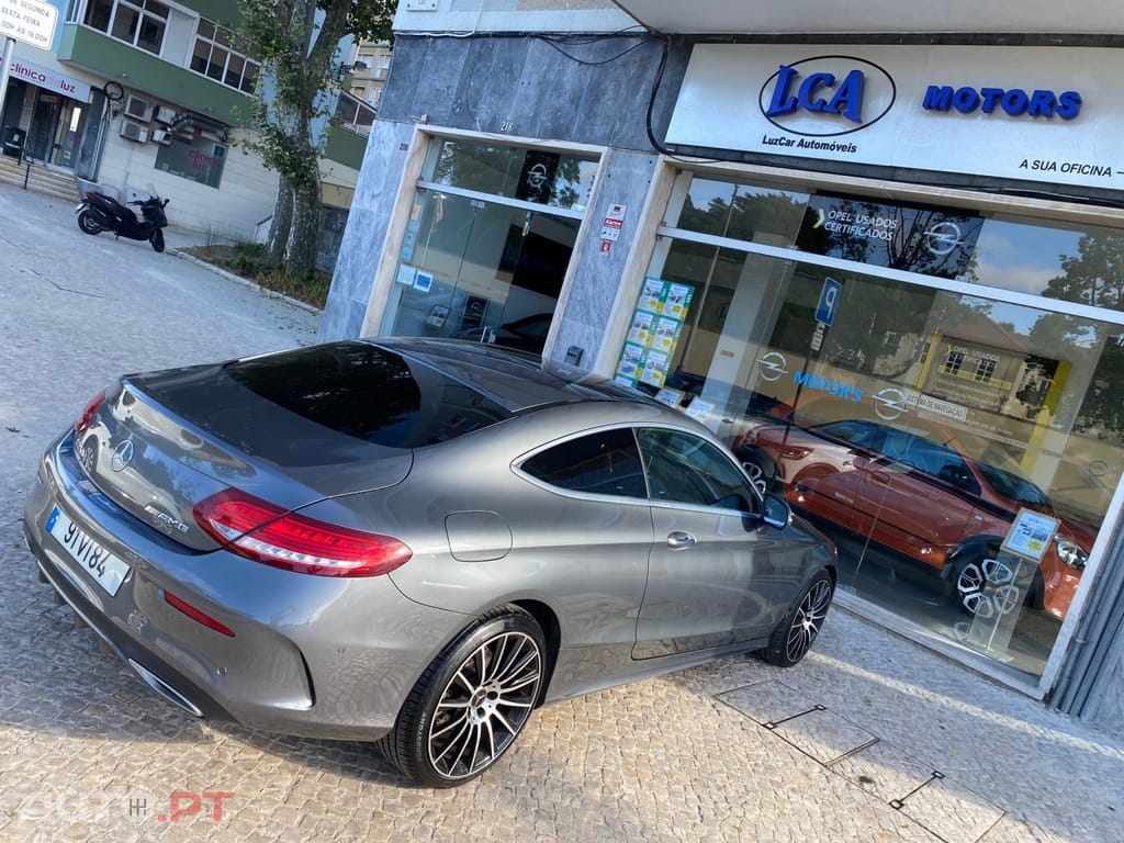 Mercedes-Benz C 250 Coupe 250D 204 cv AMG Line 9G Tronic