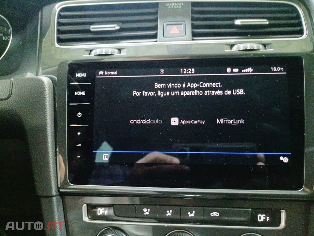 Volkswagen e-Golf AC/DC