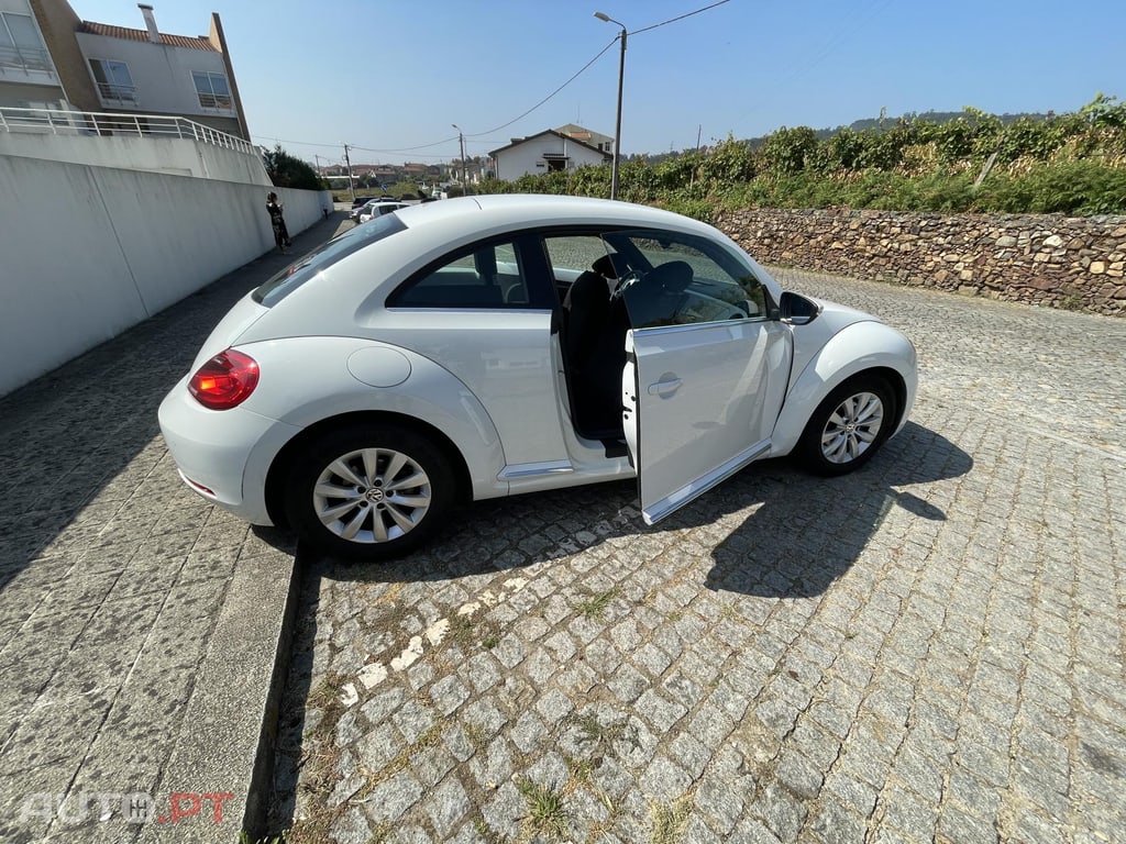 Volkswagen New Beetle 2.0 TDI Design