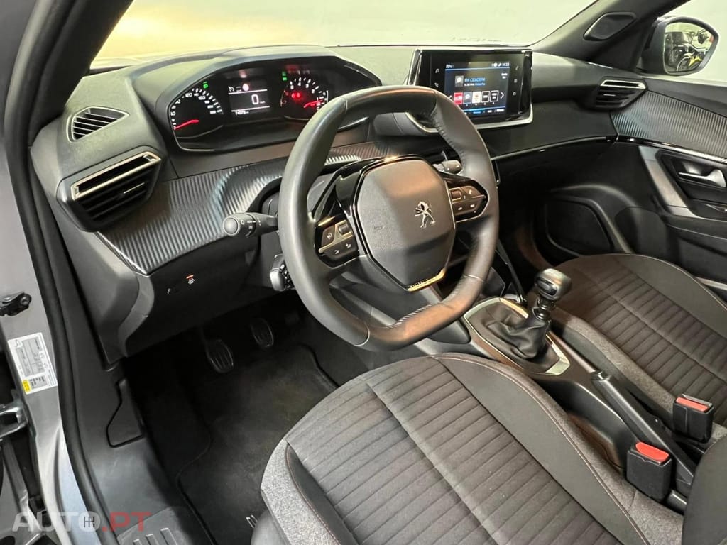 Peugeot 2008 1.2 PureTech 100cv Active Pack