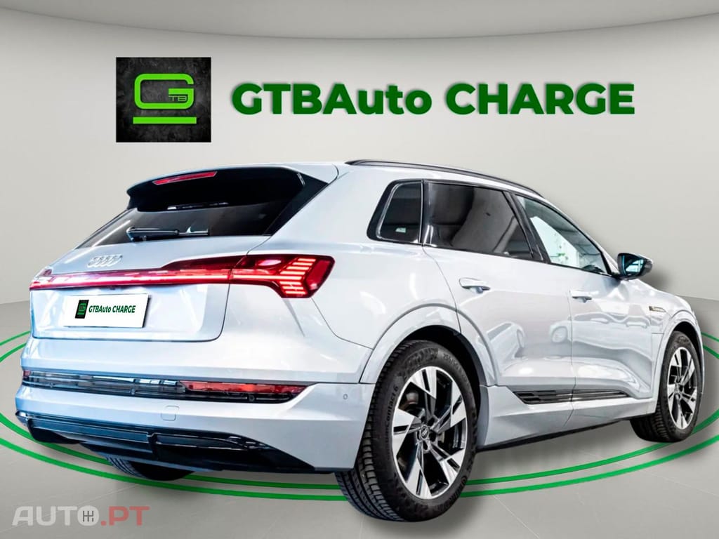 Audi E-Tron I.V.A DEDUTÍVEL  50  S LINE