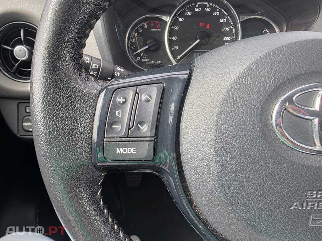 Toyota Yaris 1.0 VVT-i Comfort